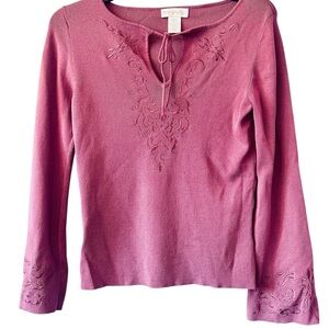 Worthington Embroidered Plum Knit Top – Small